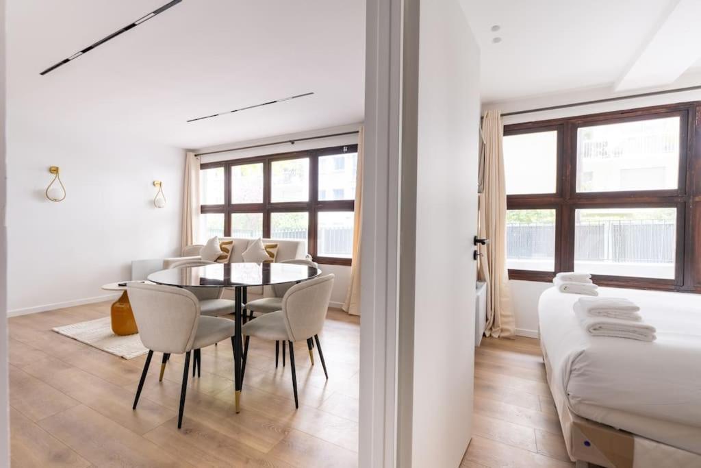 Appartement 6 Pers #2 #2 Sdb #pere Lachaise #paris 20 *