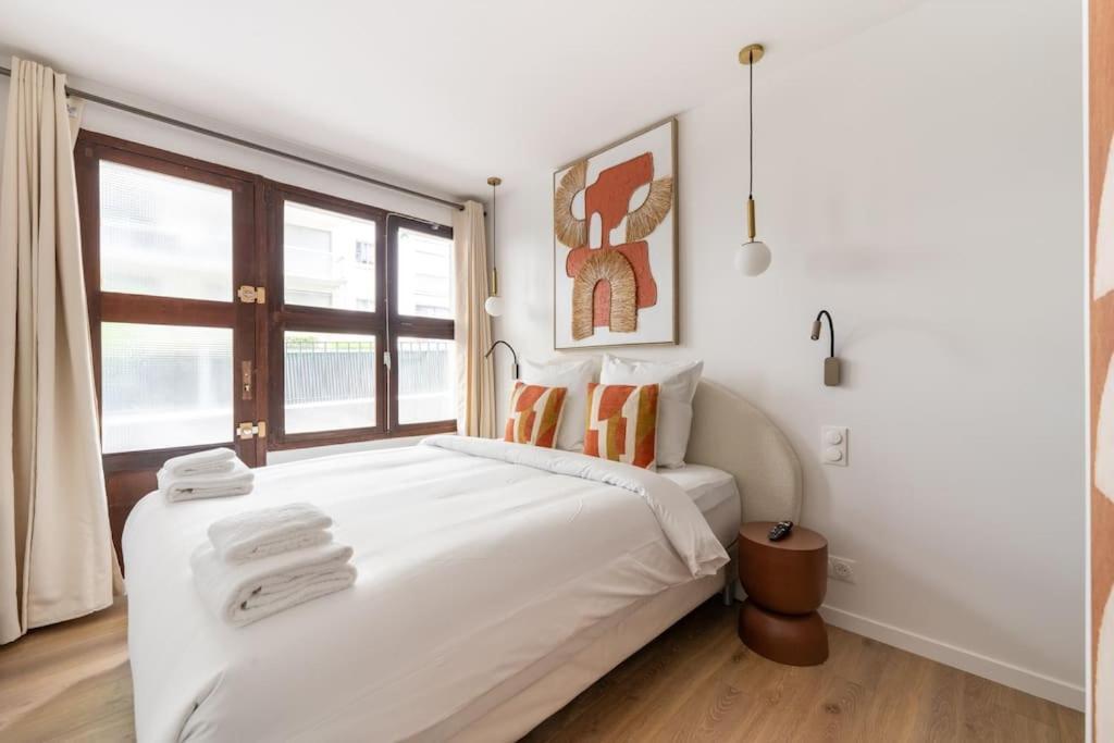 Appartement 6 Pers #2 #2 Sdb #pere Lachaise #paris 20 *