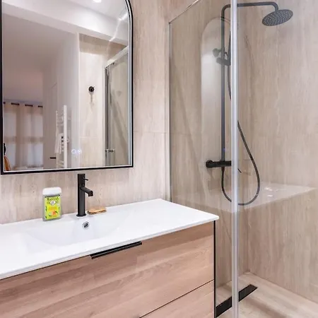 6 Pers #2 Chambres #2 Sdb #Pere Lachaise #Paris 20 Exterior photo