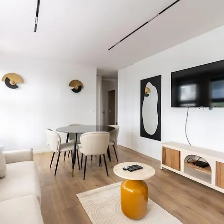 6 Pers #2 Chambres #2 Sdb #Pere Lachaise #Paris 20 Exterior photo